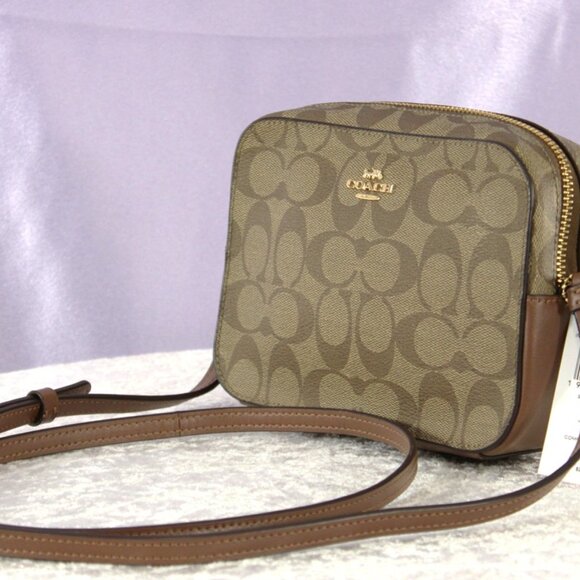 Coach Signature Camera Bag Crossbody Khaki Saddle 2 NWT - Picture 3 of 12
